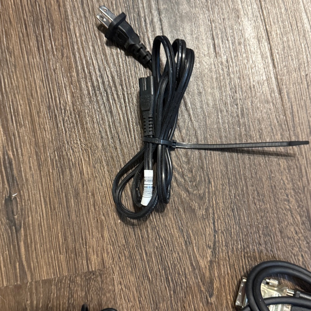 Black 2-Prong Electronic Power Cable ( B)
